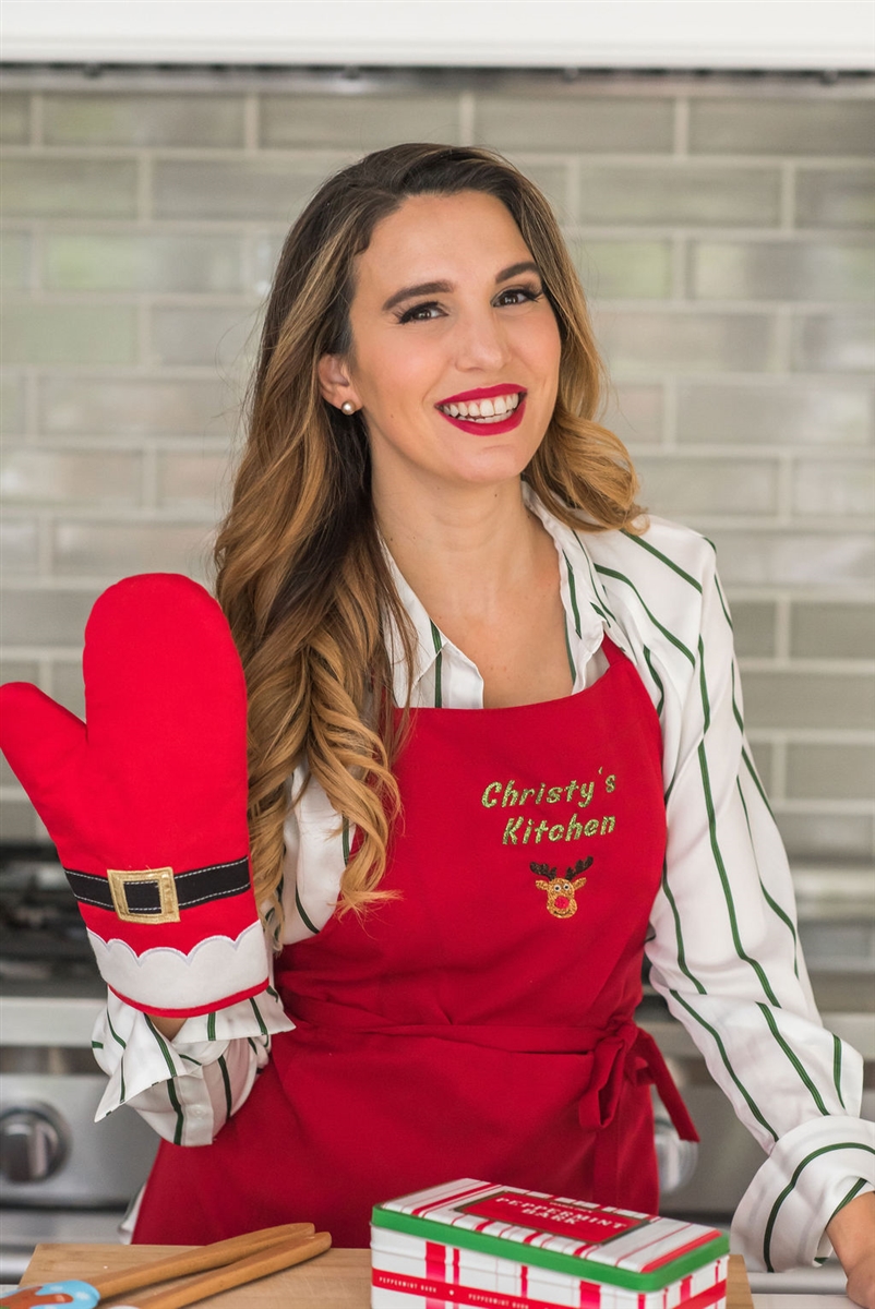 Christy Carlson Romano's Yummy Collection - Christmas Kitchen Oven Set