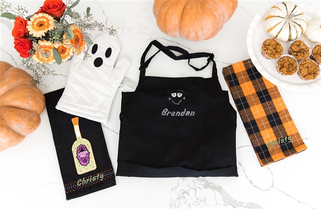 Christy Carlson Romano's Yummy Collection - Adult's Ultimate Halloween Kitchen Set