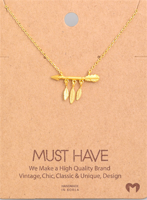 Dainty Boho Arrow Pendant Necklace - Gold colored