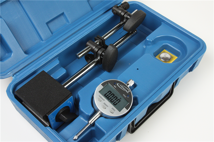 iGaging Magnetic Base w/ Digital Indicator