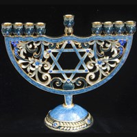 G-1011: Menorah - Jeweled, star, 6.5"