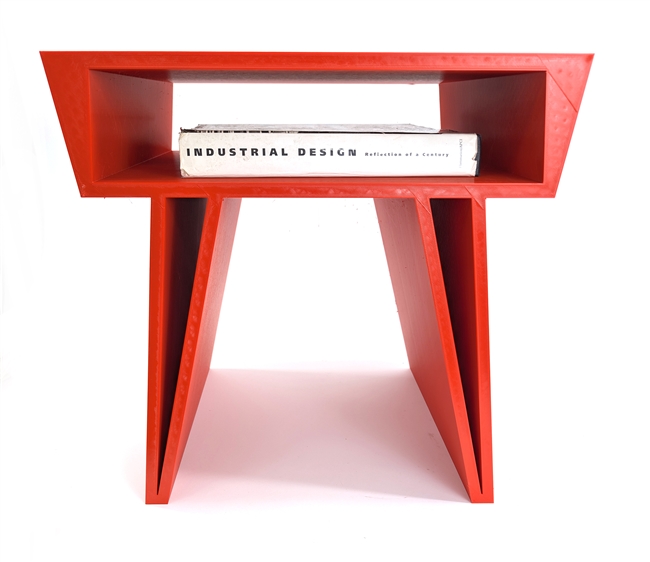 P Manxster Design MCM Book Table