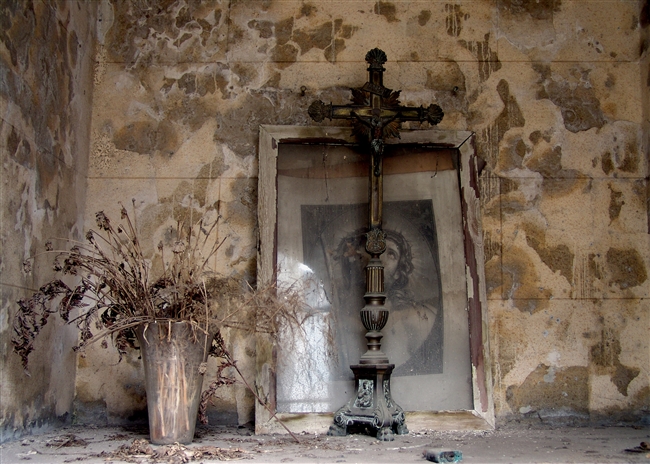 Cross, Recoleta Cemetery, Buenos Aires