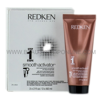 Redken Smooth Lock Activator Step 1