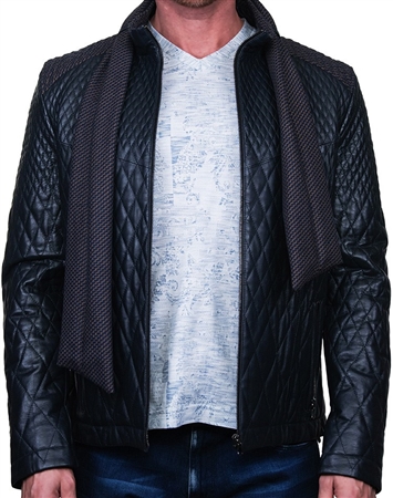 Elegant and Sporty Quilted Leather Jacket