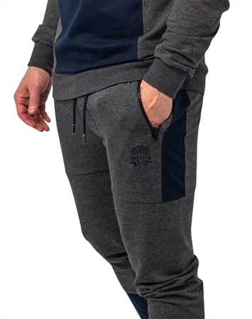 jogger square grey