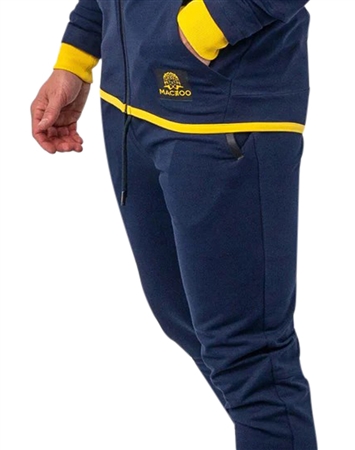 jogger exploration blue
