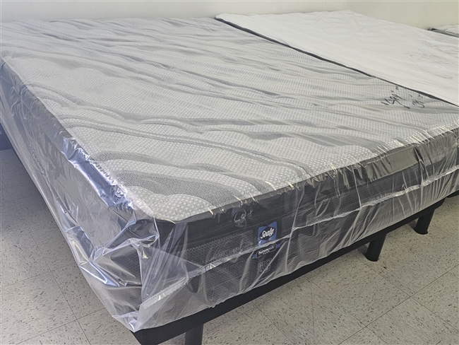 Sealy Queen Mattress Posturepedic