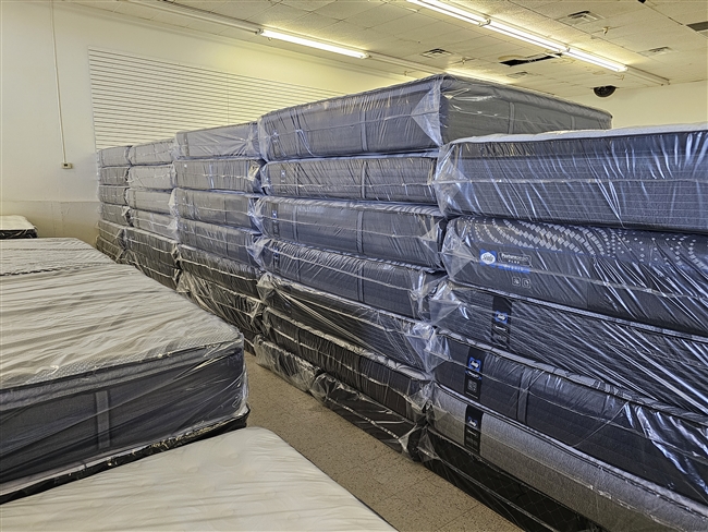 Sealy King Mattress Posturepedic Pillowtop