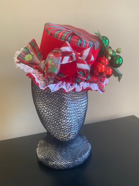 HOLIDAY HAT 5-CELERATE IN STYLE WITH THIS ONE OF A KIND MINI HAT!