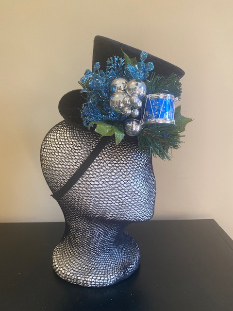 HOLIDAY HAT 8-CELERATE IN STYLE WITH THIS ONE OF A KIND MINI HAT!