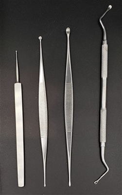 stainless steel double-ended dermal curette with 2.5 and 3.5 millimeter cups