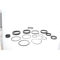 NEW JLG MASTER CYLINDER SEAL KIT 2901549
