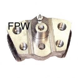 NEW TOYOTA FORKLIFT WHEEL CYLINDER 47520-40832-71