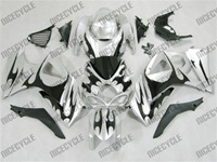 Suzuki GSX-R 1000 Black Tribal On Silver Fairings