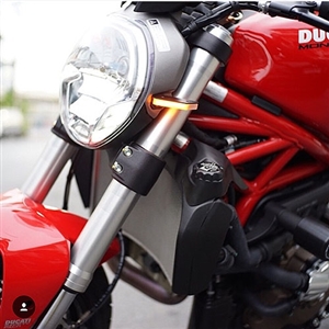 Ducati Monster 696 LED Front Turn Signals