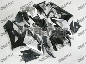 Suzuki GSX-R 1000 Silver/Black Fairings