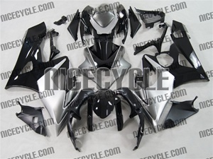 Suzuki GSX-R 1000 Black/Silver/White Fairings