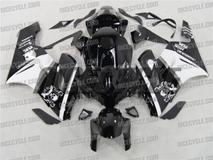 Honda CBR 1000RR White/Black Fairings