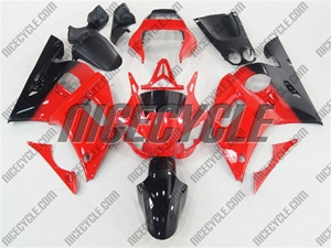 Yamaha YZF-R6 Black/Red Fairings