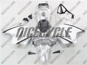 Honda VFR-800 Silver/White Fairings