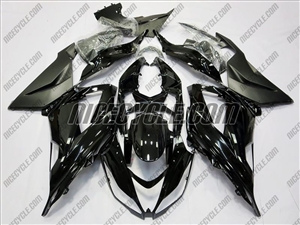 Solid Black Kawasaki ZX636 Fairing