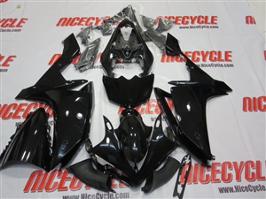 Yamaha YZF-R1 Glossy Black Fairings