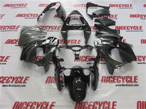 Black Kawasaki ZX9R Fairings