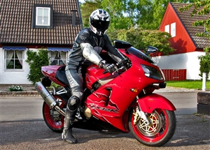 Kawasaki ZX12R Red Ripped Fairings