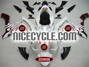 Yamaha YZF-R1 Red Flame/White Fairings