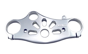 Polished Top Tree Clamp with "LRC" engraved for Yamaha R1 (07-08) (product code: A4008LRC)