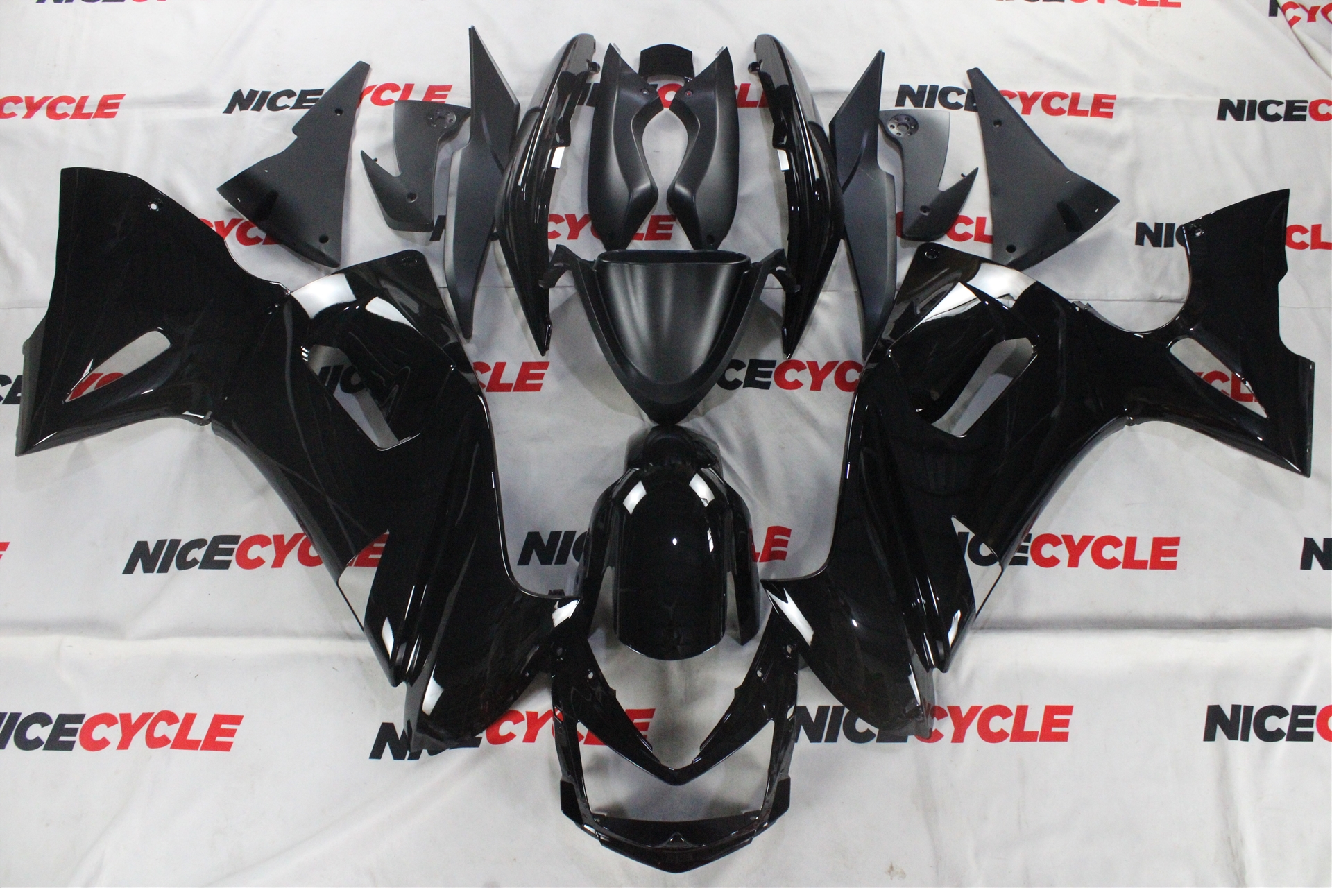 Motorcycle Fairings Kit - 2006-2008 Kawasaki Ninja 650R / ER6s Solid Black Fairings | #KAW31