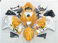 Motorcycle Fairings Kit - 1999-2007 Suzuki GSXR 1300 Hayabusa Gold/SIlver Fairings | NSH9907-24