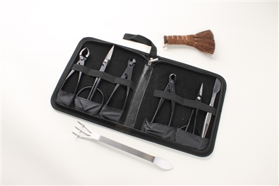 8 PIECE PROFESSIONAL-GRADE CARBON STEEL TOOL SET