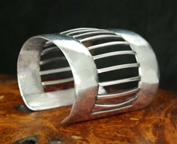 STUNNING JOE H. QUINTANA SILVER BRACELET