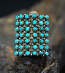 BEAUTIFUL ZUNI SNAKE EYE TURQUOISE RING
