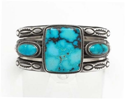 Stunning Vintage Bisbee Turquoise Bracelet