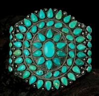 BEAUTIFUL EARLY NAVAJO CLUSTER BRACELET