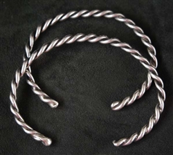 LOVELY STERLING SILVER TWIST WIRE BRACELETS