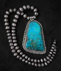 LARGE ORVILLE TSINNIE MORENCI TURQUOISE PENDANT