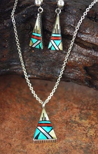 JAMES LEE INLAID PENDANT  WITH EARRINGS