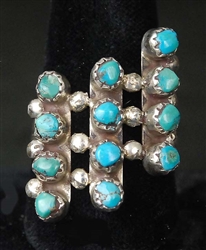 LOVELY NAVAJO SILVER & TURQUOISE RING