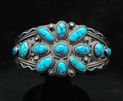 VINTAGE 1935 #8 TURQUOISE  CLUSTER BRACELET