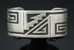 EARLY WALLIE SEKAYUMPTEWA HOPI BRACELET