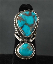 VINTAGE BISBEE TURQUOISE RING
