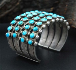 EARLY HEAVY TURQUOISE ROW BRACELET