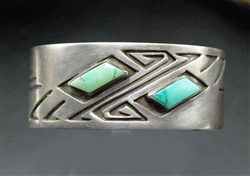 HEAVY VINTAGE TURQUOISE BRACELET