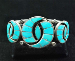 LOVELY ELLEN QUANDELACY ZUNI BRACELET