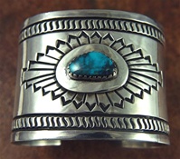 NATURAL BISBEE TURQUOISE CUFF BRACELET<SPAN style="COLOR: #ff0000; FONT-WEIGHT: bold">*SOLD*</SPAN></SPAN>