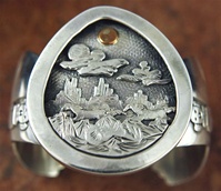 THREE DIMENSIONAL SILVER PICTURE BRACELET